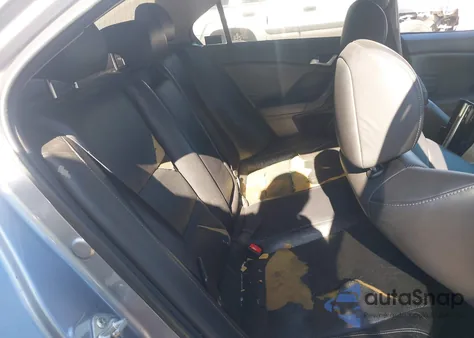 2011 Acura Tsx 2.4 from USA, damaged, VIN JH4CU2F69BC014326